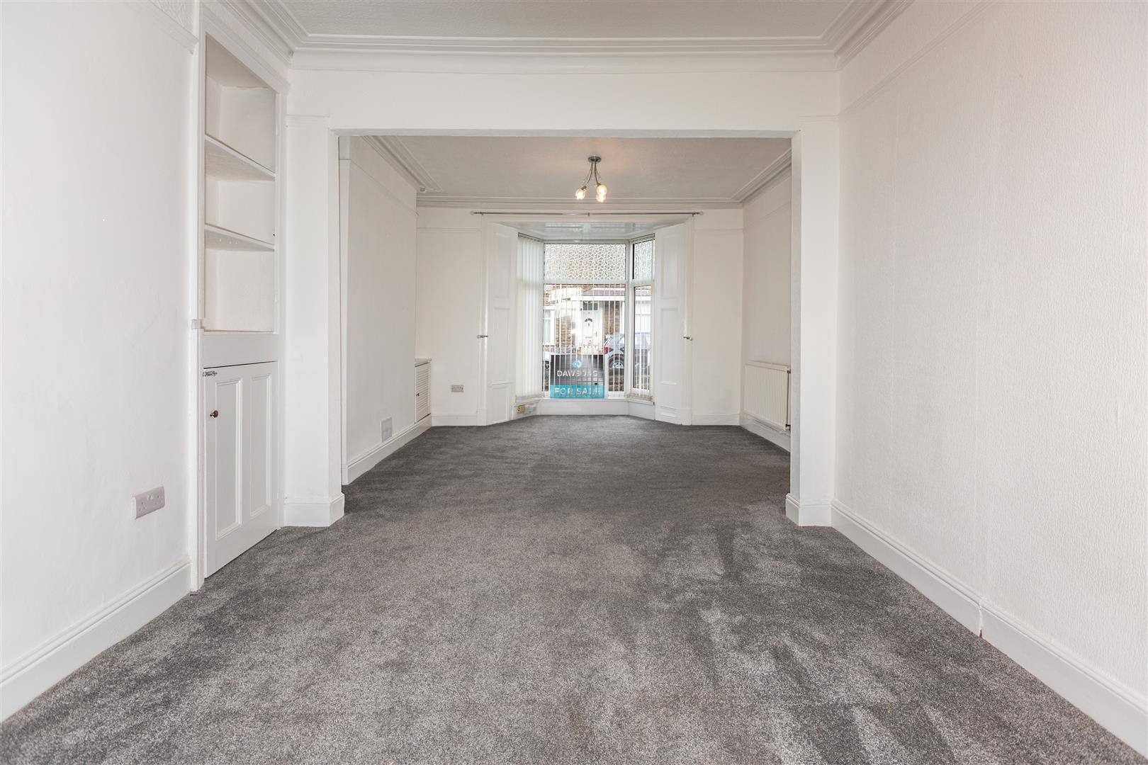 Robert Street, Manselton, Swansea, SA5 9NA